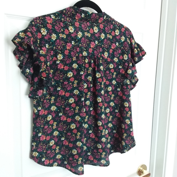 BP Ladies Top - Picture 7 of 7